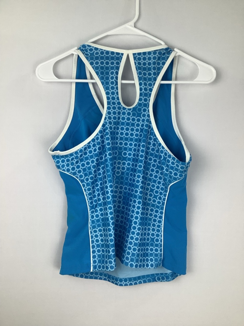 Nike Women’s Racerback Athletic Tank Top - Picture 4 of 5
